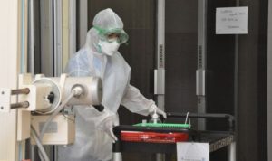 66286 ruang isolasi virus corona antara