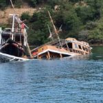 kapal wisata kapal wisata