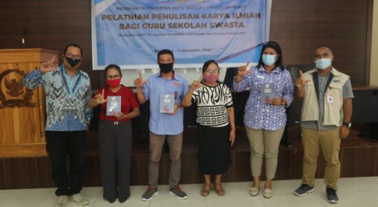 pelatihan menulis 2