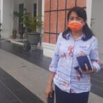 istri mantan walikota kupang di periksa kejati ntt