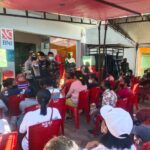kerumunan masyarakat