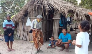 tinggal di gubuk tinggal di gubuk