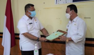 serahkan sertifikat serahkan sertifikat