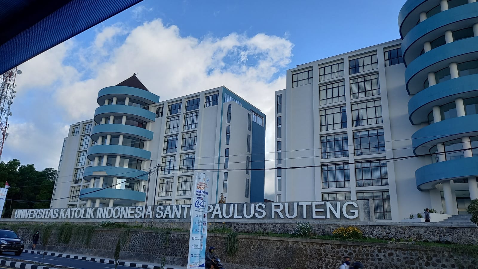 unika ruteng