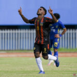 antarafoto sepak bola papua vs jawa barat 27092021 lmo 4