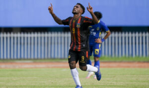 antarafoto-sepak-bola-papua-vs-jawa-barat-27092021-lmo-4 antarafoto sepak bola papua vs jawa barat 27092021 lmo 4