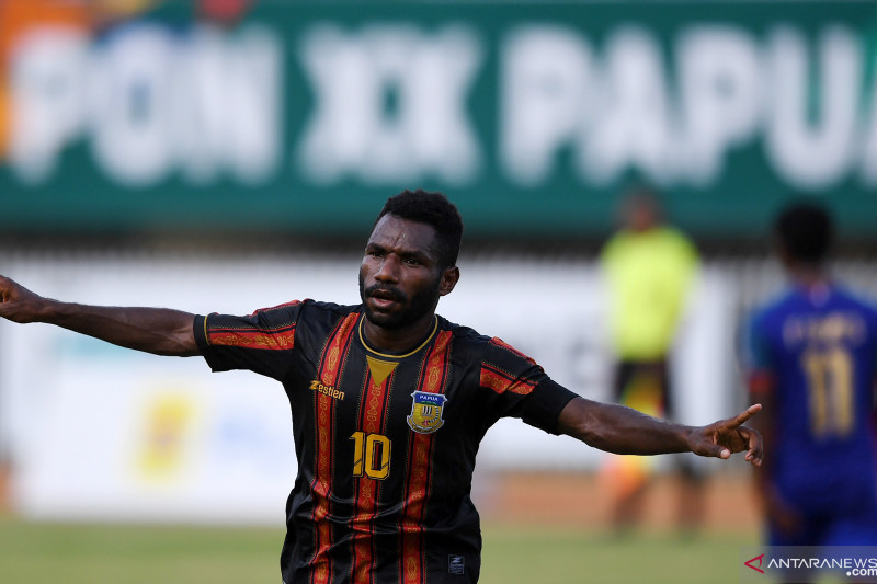 antarafoto sepakbola pon papua kalahkan ntt 031021 yud 8