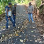 jalan rusak di manggarai