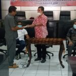 penyerahan dokumen