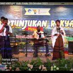 pertunjukan rakyat