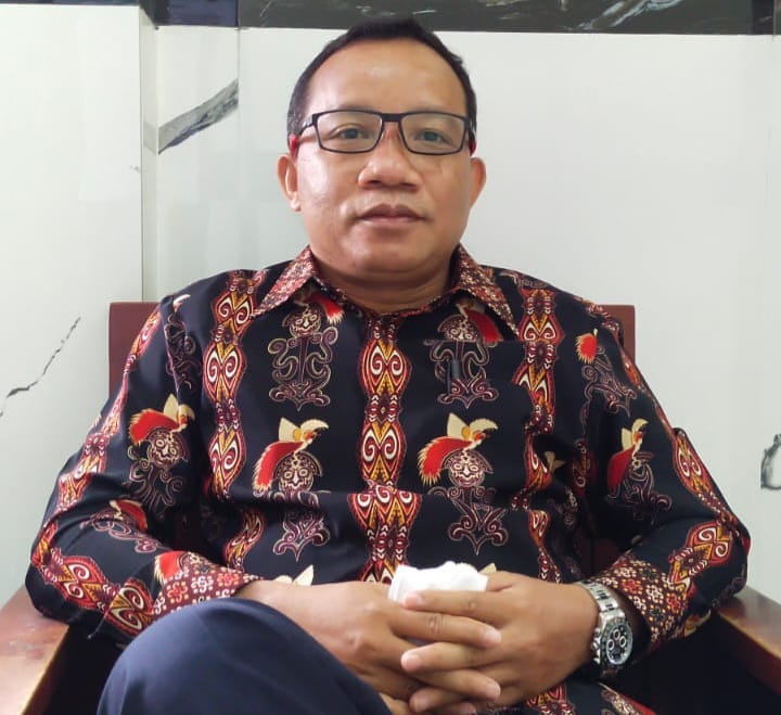 praktisi hukum