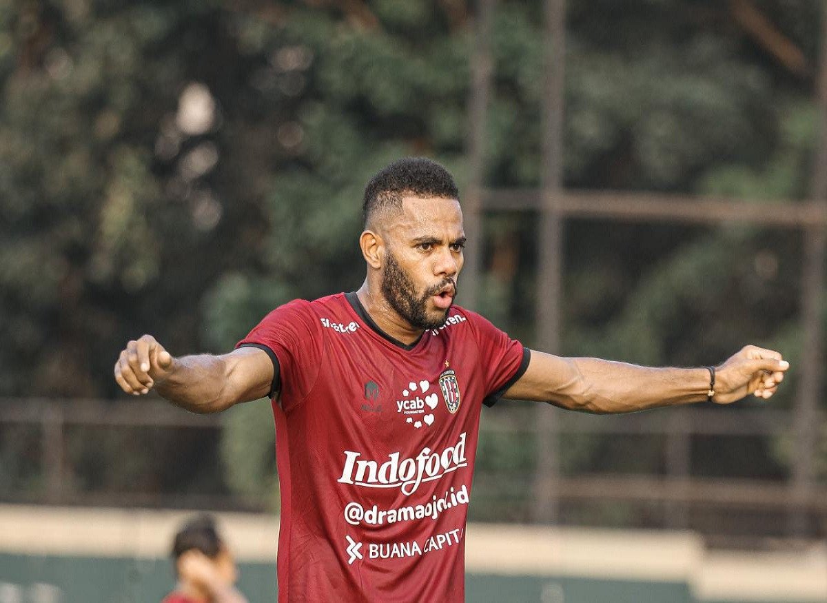 winger bali united yabes roni mendapat panggilan memperkuat