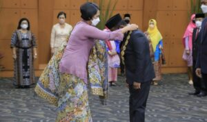 rektor baru 1
