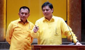 sekjen dan ketum golkar