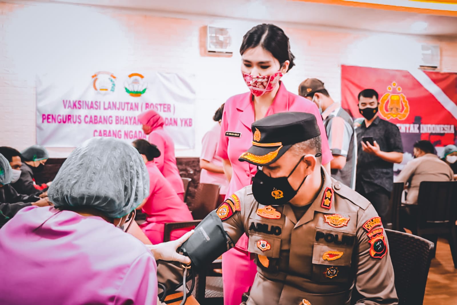 kapolres ngada vaksin booster