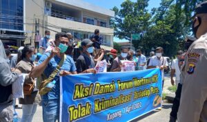 demo wartawan demo wartawan