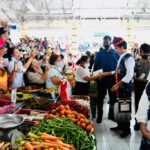 jokowi di pasar bobou