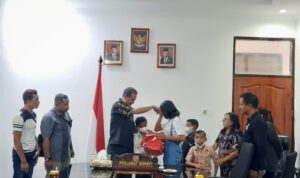 anak korban pembunuhan