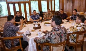 pertemuan di rumah anies pertemuan di rumah anies