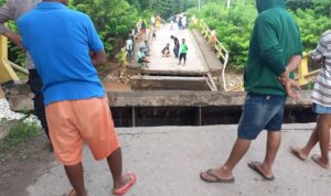 jembatan roboh-OK jembatan roboh OK