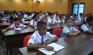 siswa kota kupang siswa kota kupang
