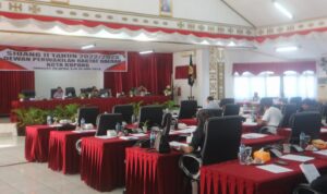 kursi kosong-2 kursi kosong 2