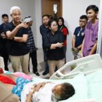 ganjar jenguk relawan