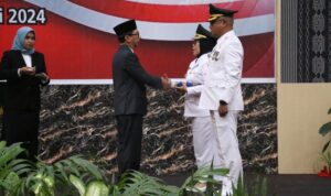 penjabat flotim penjabat flotim