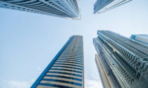 Tall Dubai Marina skyscrapers in UAE Diversifikasi Ekonomi Dubai 1