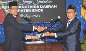 lantik pj sekda ende lantik pj sekda ende
