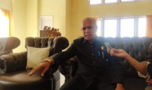 Ketua DPRD Kab Kupang Ketua DPRD Kab Kupang