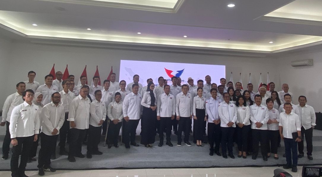pelantikan pengurus partai perindo op1n large