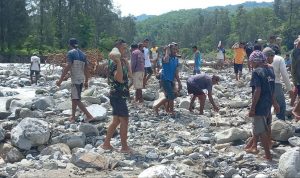 gotong royong gotong royong